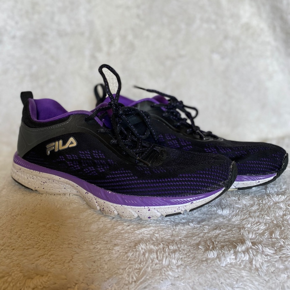 FILA ATHLETIC SHOES